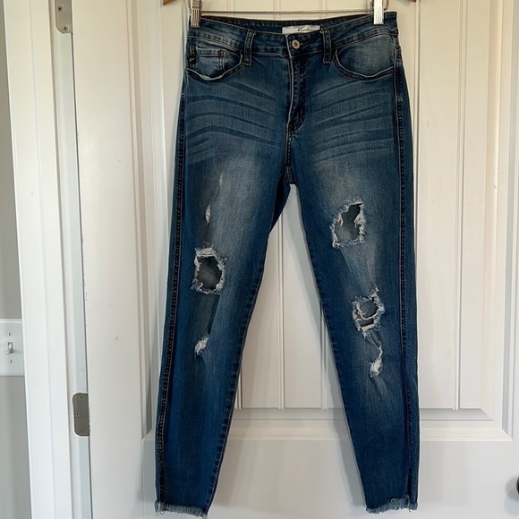 KanCan Jeans Size 9 or 28 - Picture 1 of 5